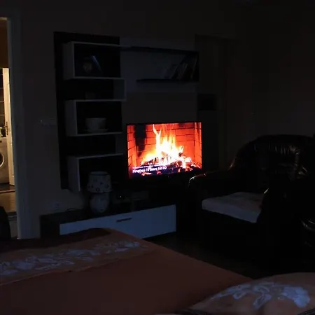 Apartament Anja *